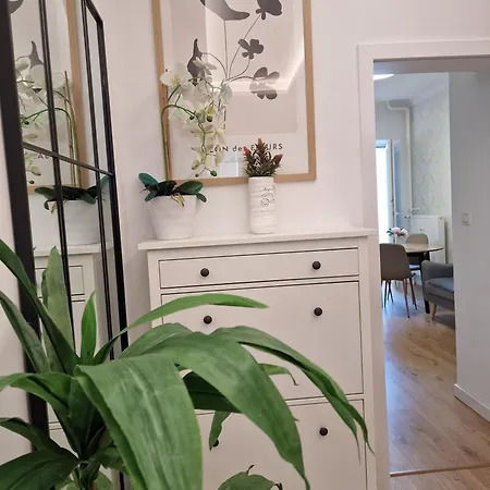 Old Town - 2 Bedrooms, Self Check-in Appartement