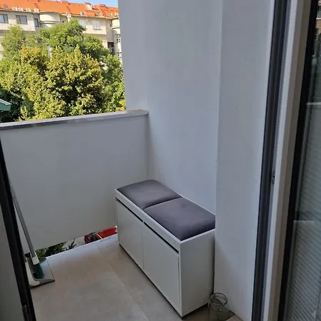 Appartamento Old Town - 2 Bedrooms, Self Check-in *
