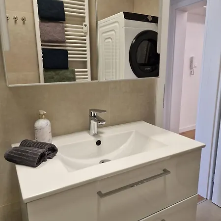 Old Town - 2 Bedrooms, Self Check-in Appartement *